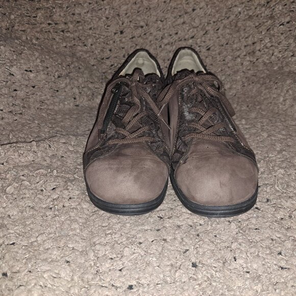 FINN COMFORT-Bexley-Brown Nubuck-Leaf Pattern/Zip Accents-Sz 6.5UK/9US-Excellent - Picture 3 of 8